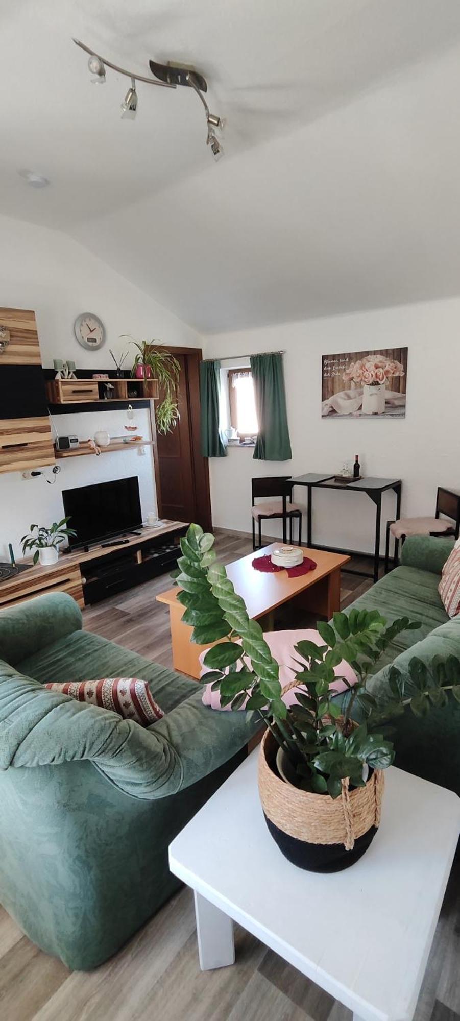 Ferienwohnung Lay ヒルシャルト エクステリア 写真